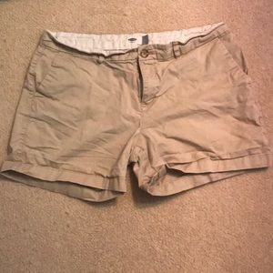 Old Navy Shorts in a size 8